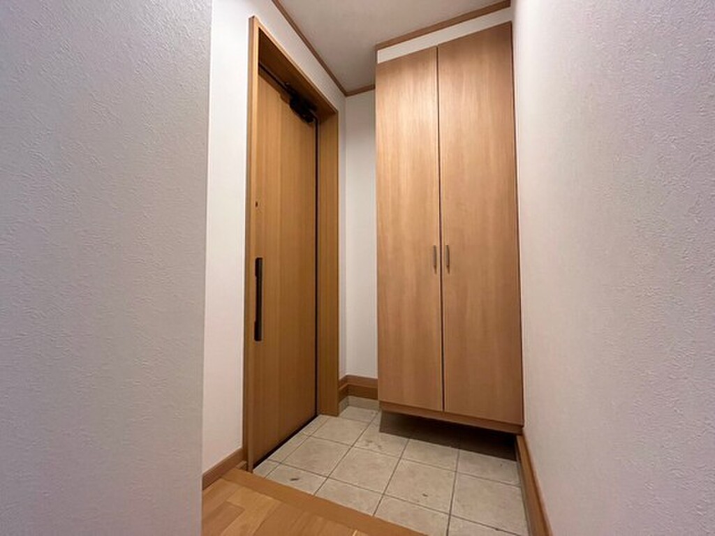 (10/22) 玄関 (10/22) 玄関