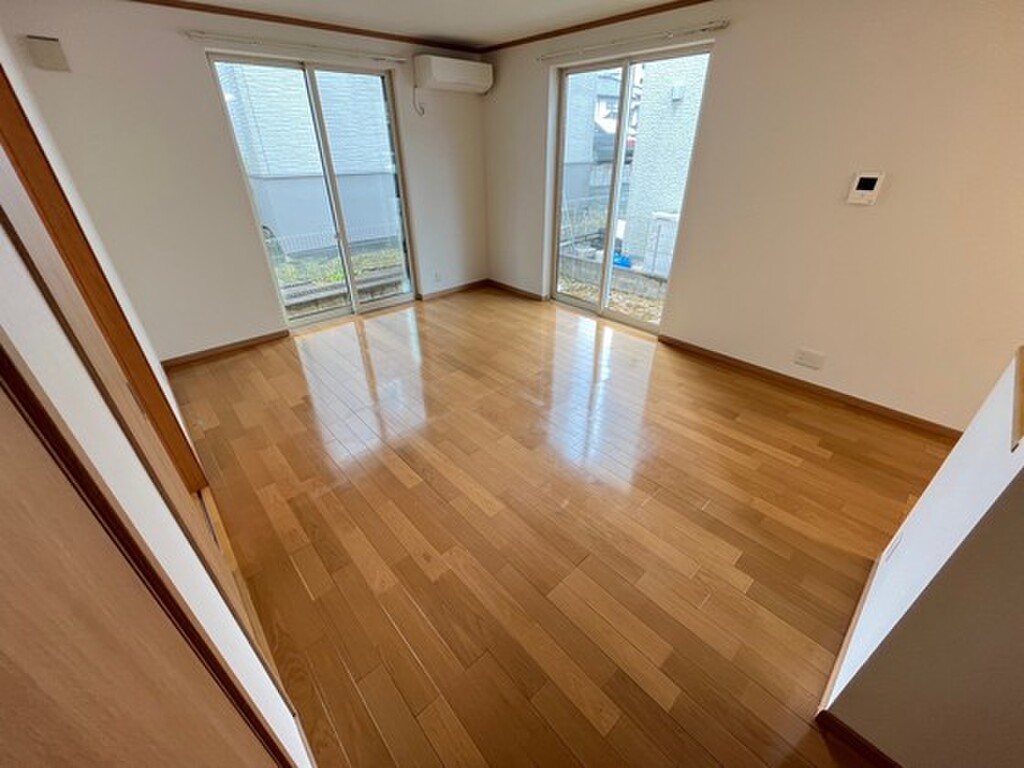 (14/22) 居室・リビング (14/22) 居室・リビング