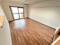 グランヴェルジェ中須Ⅰ