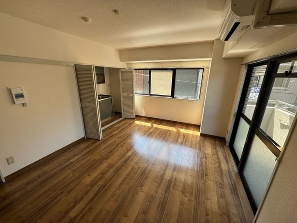 (2/16) 居室・リビング