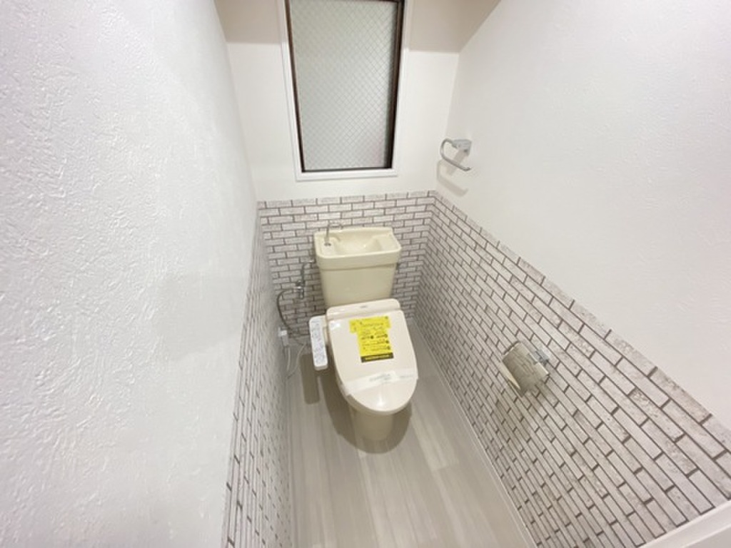 (8/28) トイレ (8/28) トイレ