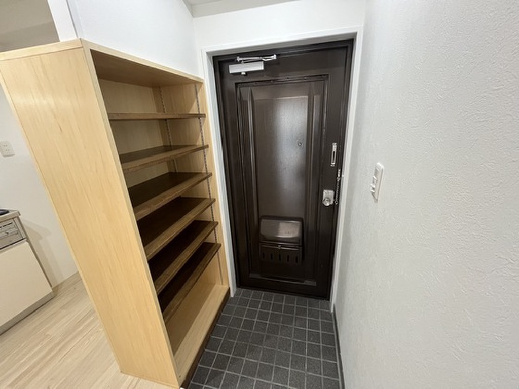 (10/28) 玄関 (10/28) 玄関