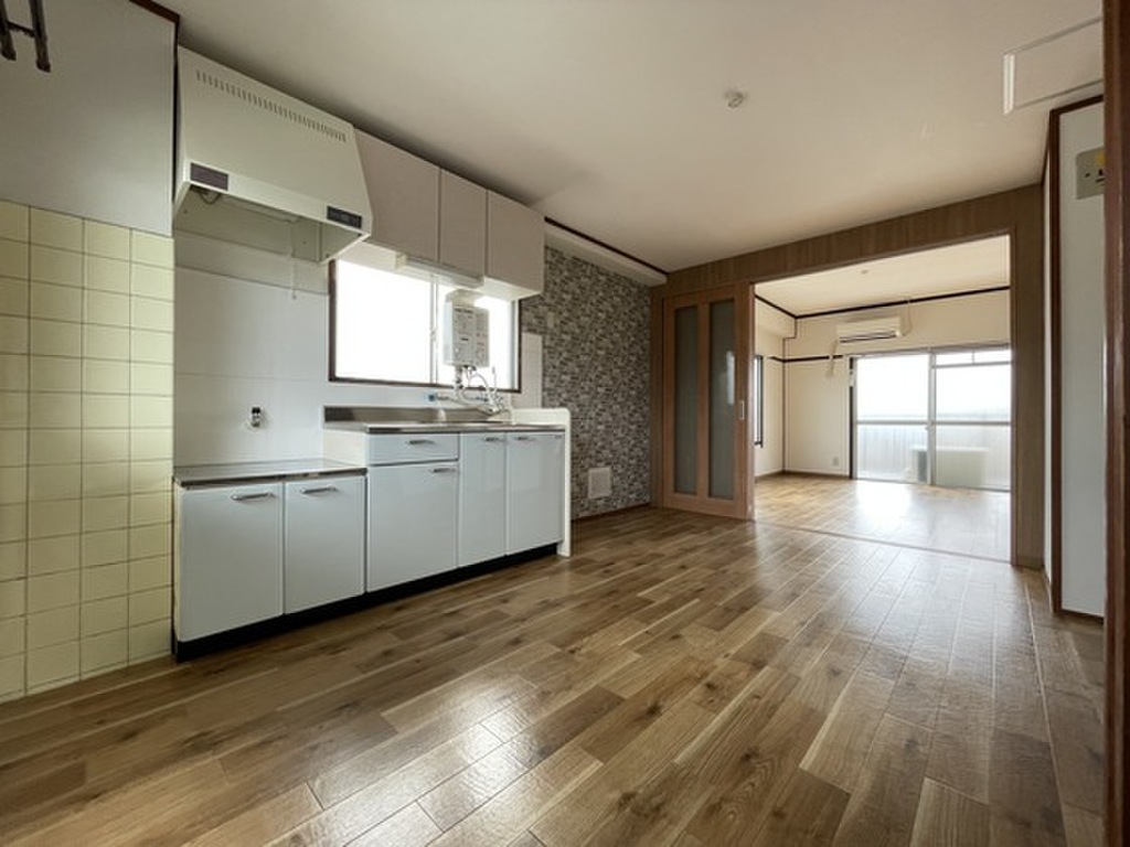 (2/20) 居室・リビング (2/20) 居室・リビング