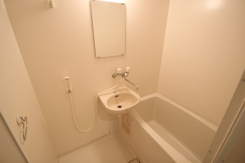 (6/24) ※別号室の写真です