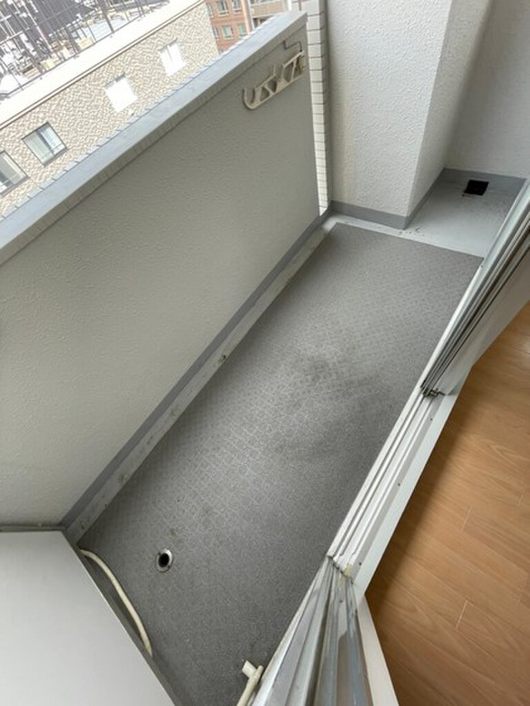 (5/31) バルコニー (5/31) バルコニー