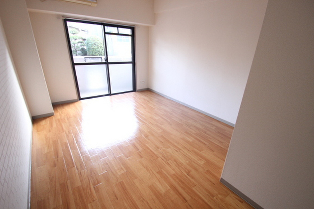 (2/21) ※別部屋の写真です