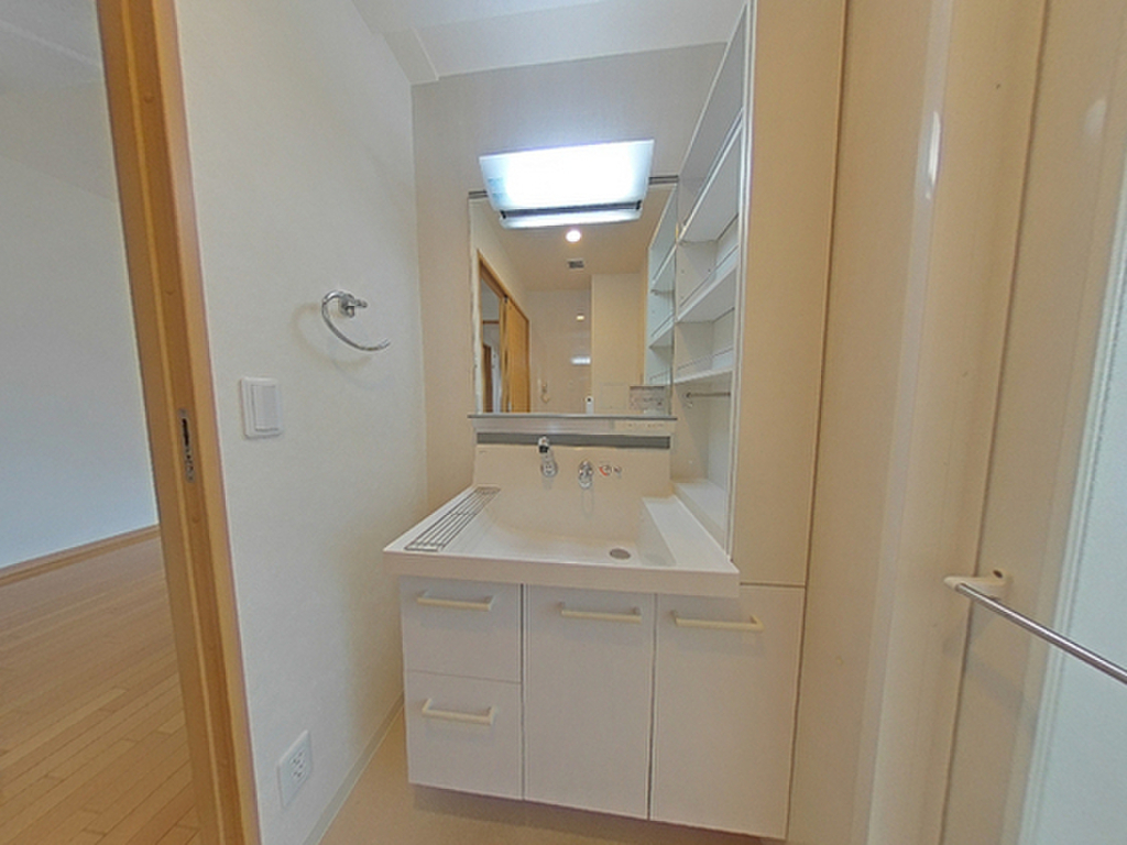 (6/21) ※別室の写真です (6/21) ※別室の写真です