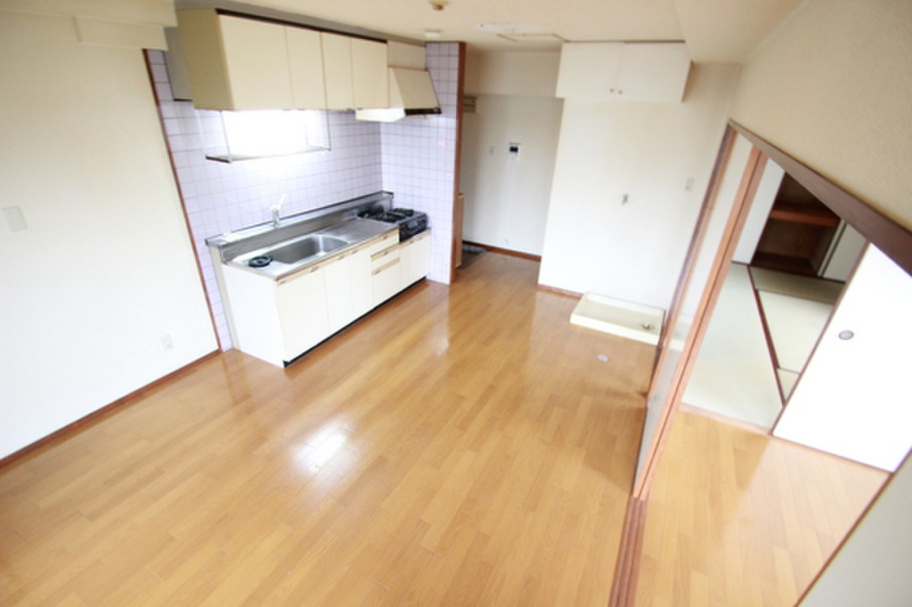 (2/25) 居室・リビング (2/25) 居室・リビング