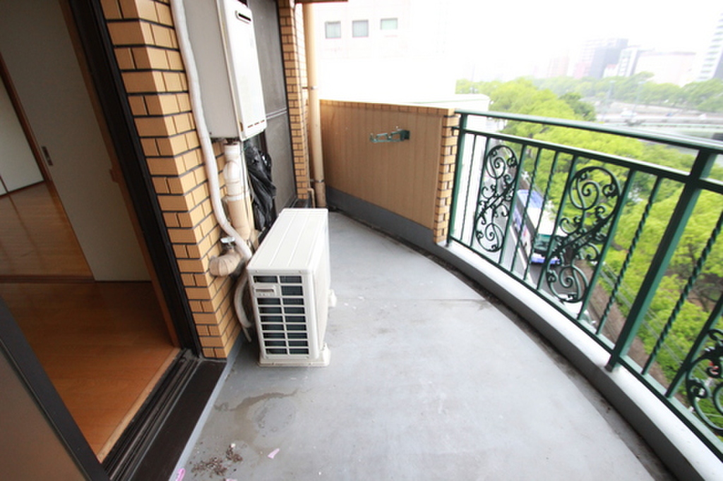 (9/25) バルコニー (9/25) バルコニー