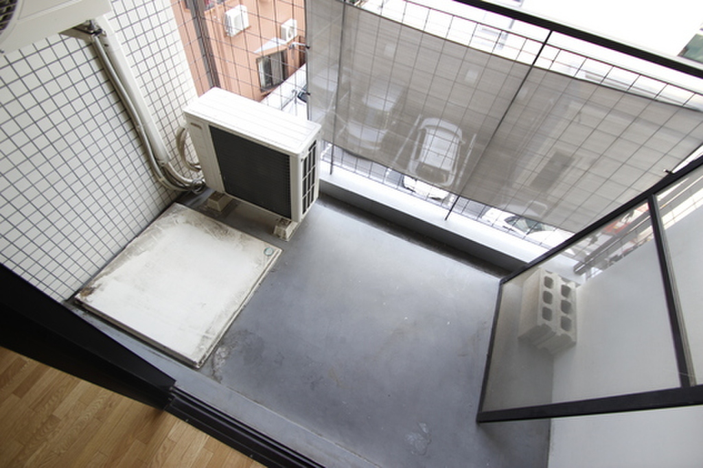 (7/21) バルコニー