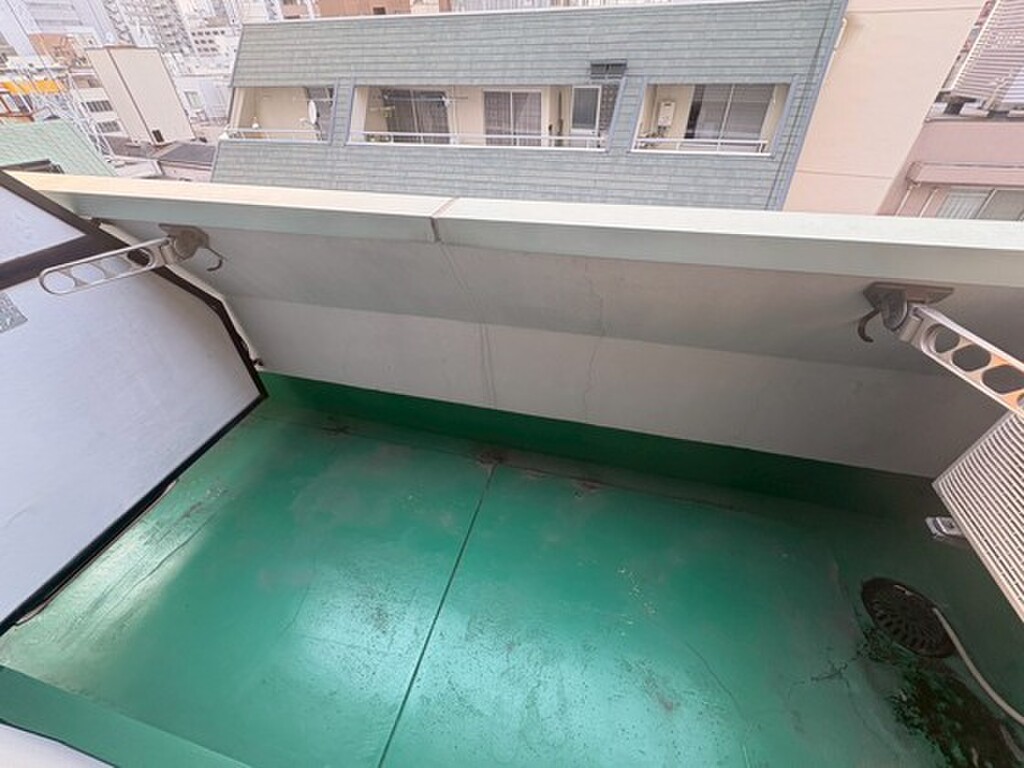 (8/26) バルコニー (8/26) バルコニー