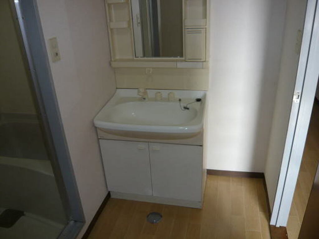 (6/18) 洗面所 (6/18) 洗面所