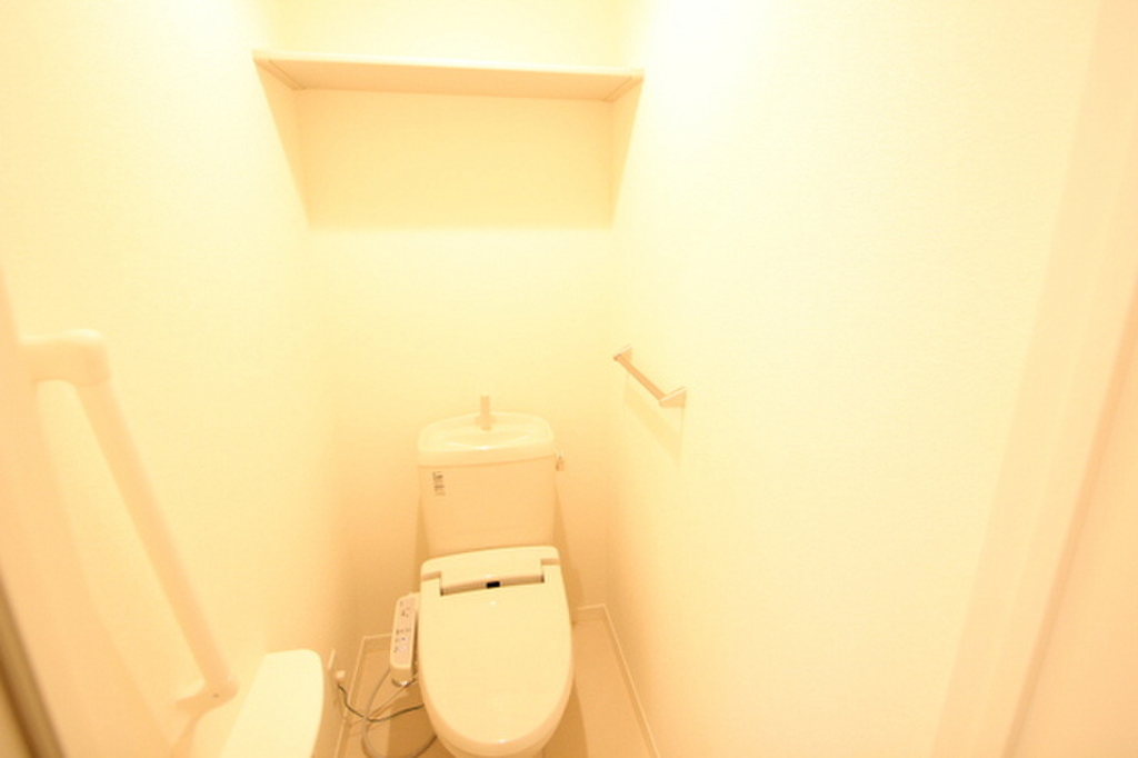 (5/22) 写真は別号室のものです。 (5/22) 写真は別号室のものです。