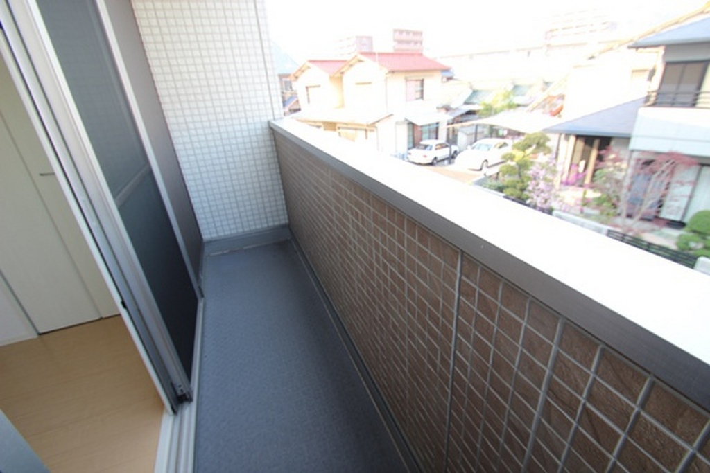 (13/26) バルコニー (13/26) バルコニー