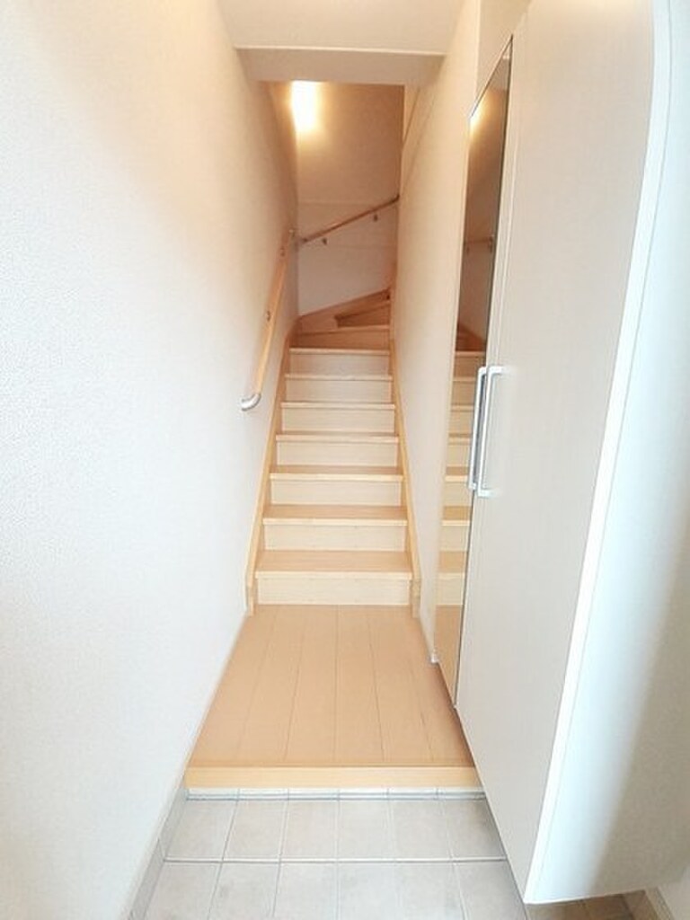 (7/23) 玄関 (7/23) 玄関