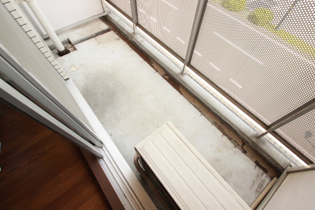 (6/18) バルコニー (6/18) バルコニー