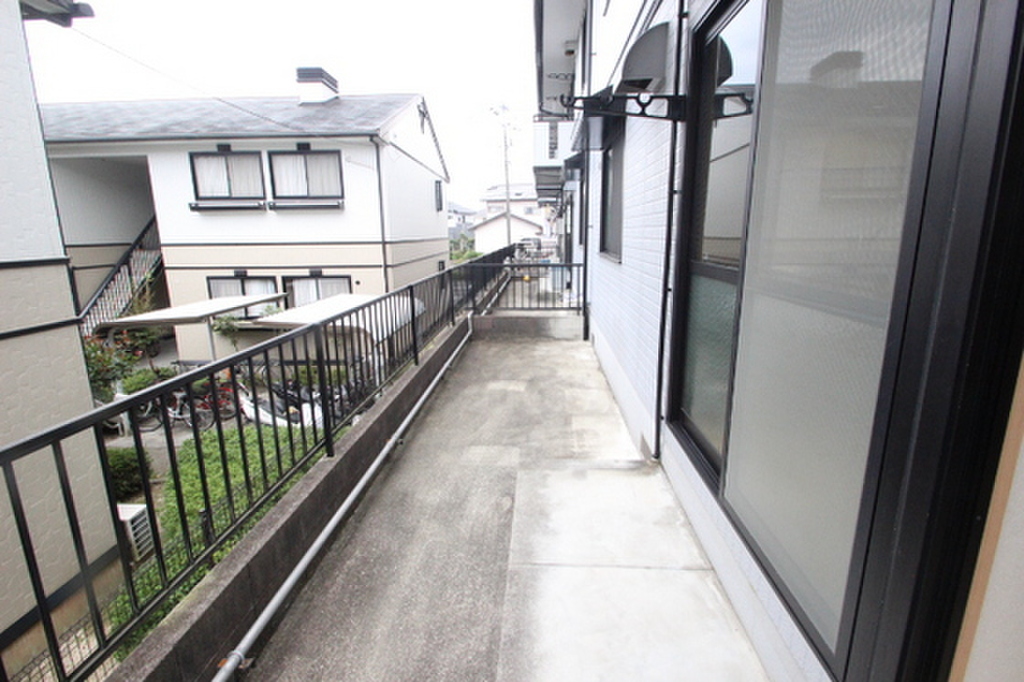 (4/23) バルコニー (4/23) バルコニー