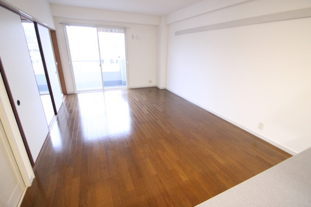 (2/31) 居室・リビング (2/31) 居室・リビング