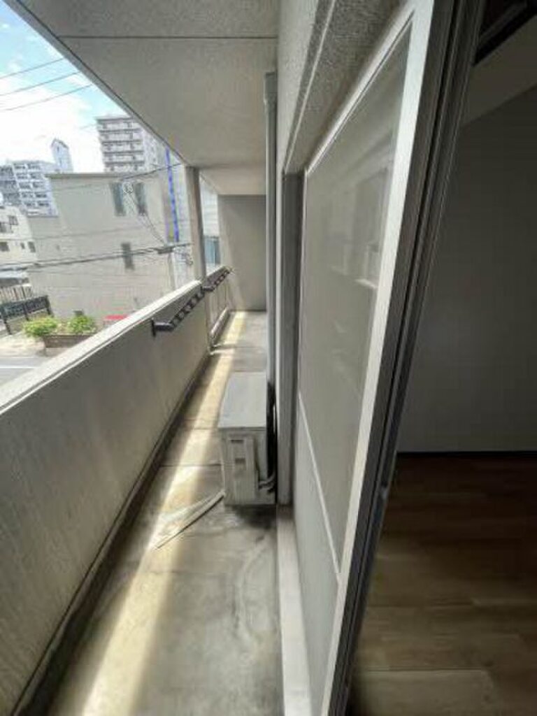 (9/22) バルコニー (9/22) バルコニー