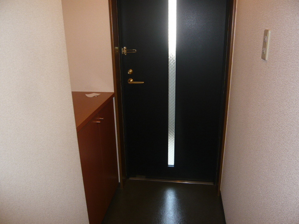 (10/22) 玄関 (10/22) 玄関