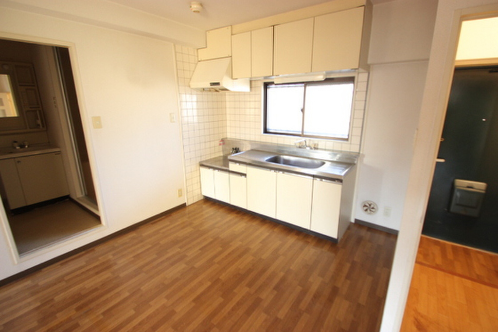 (2/21) 別号室の写真です。 (2/21) 別号室の写真です。