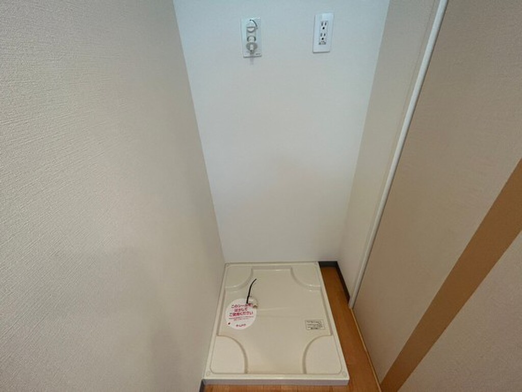 (8/20) ※別部屋の写真です (8/20) ※別部屋の写真です
