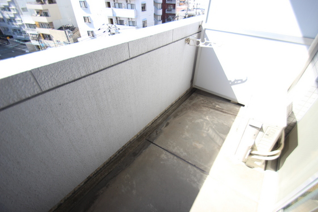 (12/23) バルコニー (12/23) バルコニー