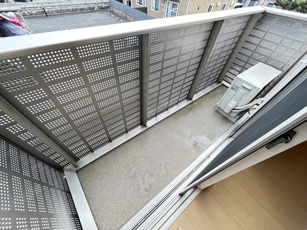 (9/23) バルコニー