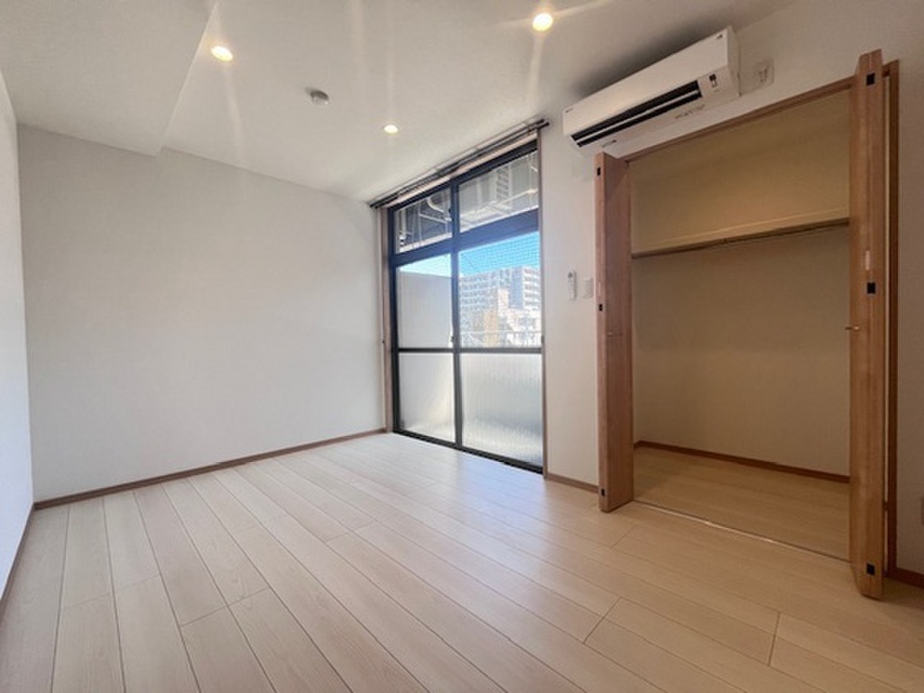 (2/21) 居室・リビング (2/21) 居室・リビング