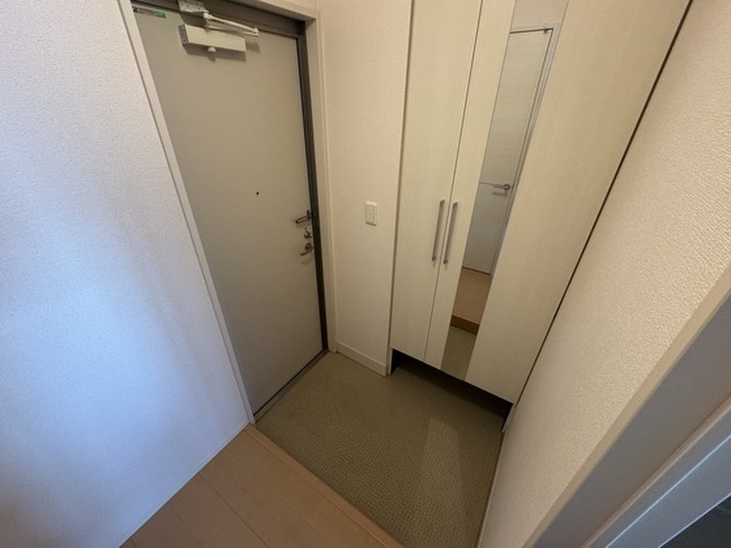 (9/23) 玄関 (9/23) 玄関