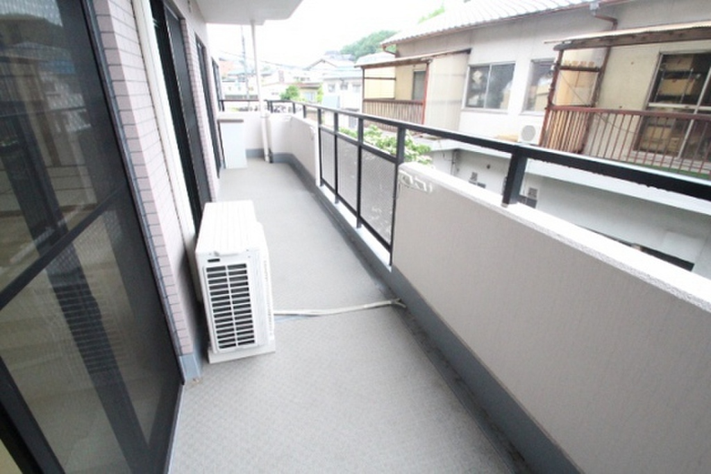 (7/20) バルコニー (7/20) バルコニー