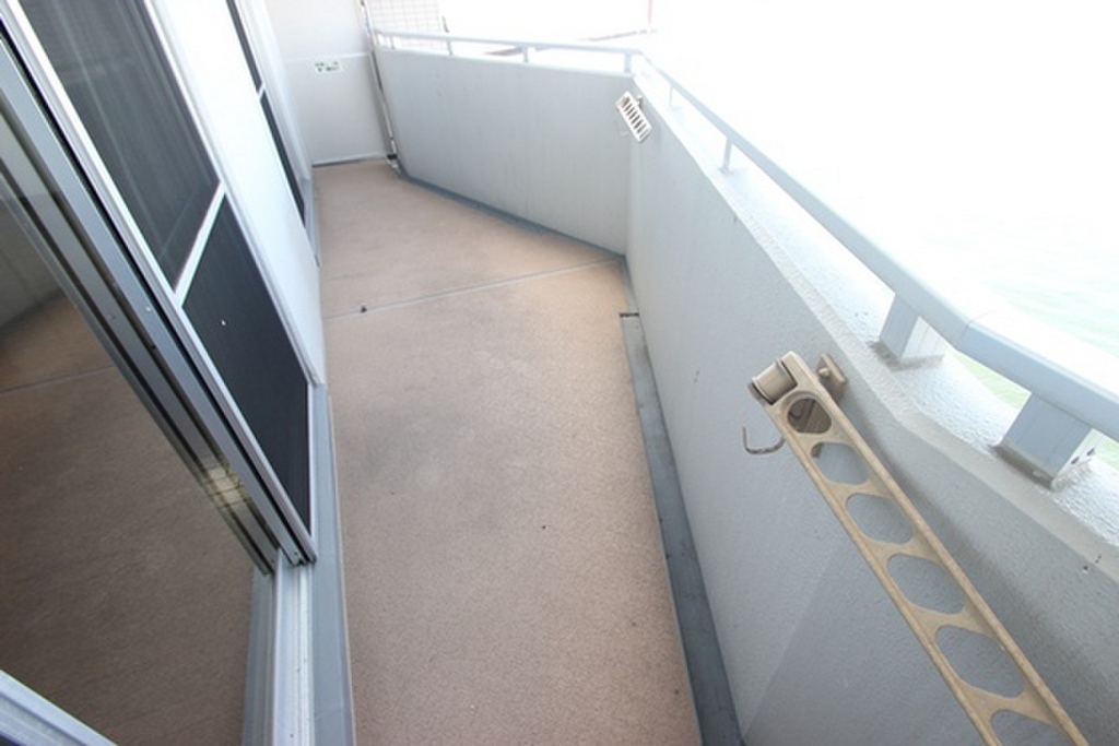 (12/20) バルコニー (12/20) バルコニー