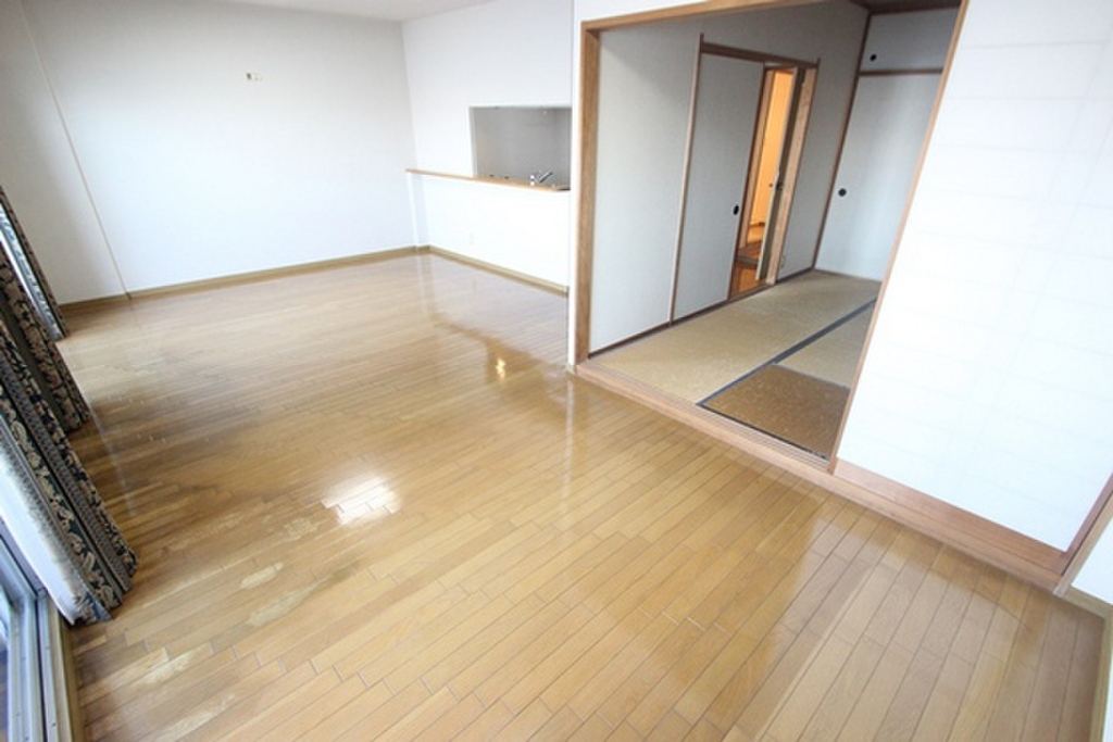 (16/20) 居室・リビング (16/20) 居室・リビング