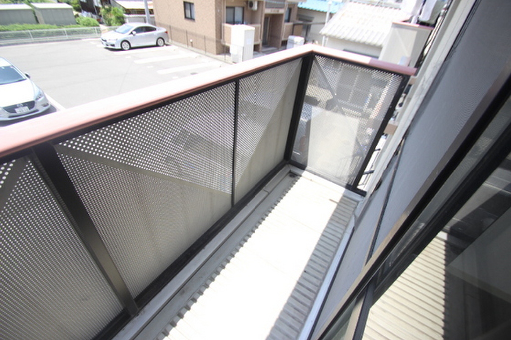 (12/23) バルコニー