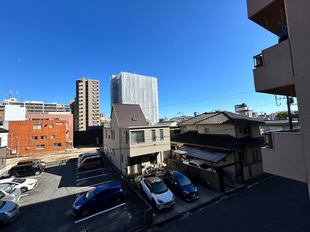 (2/22) 眺望 (2/22) 眺望