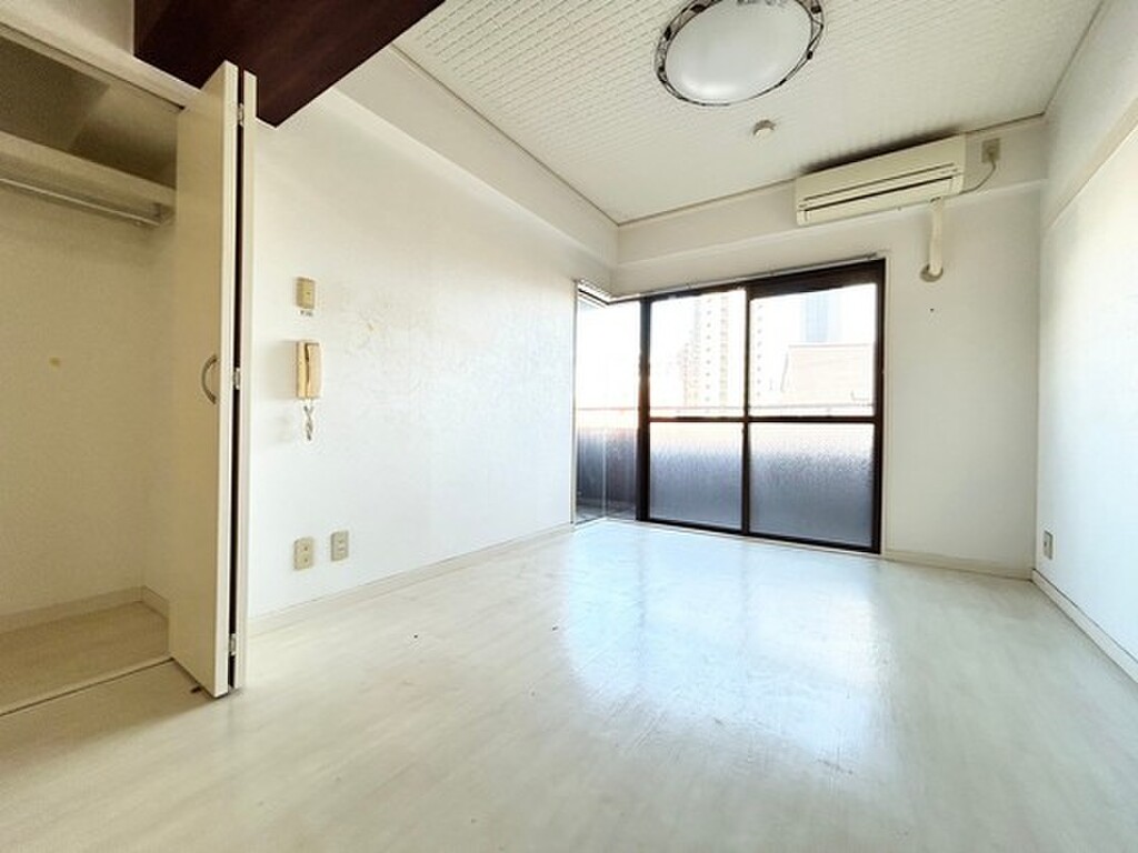 (5/22) 居室・リビング (5/22) 居室・リビング