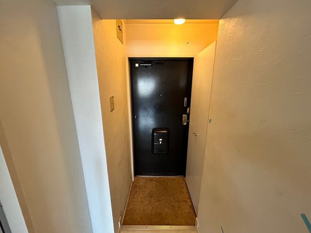 (11/22) 玄関 (11/22) 玄関