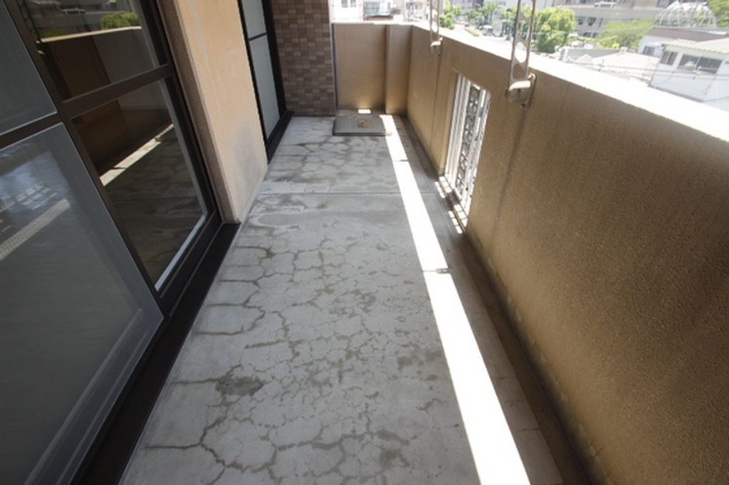 (12/23) バルコニー (12/23) バルコニー