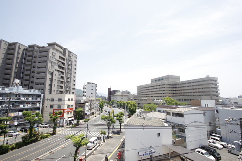 (13/23) 眺望 (13/23) 眺望