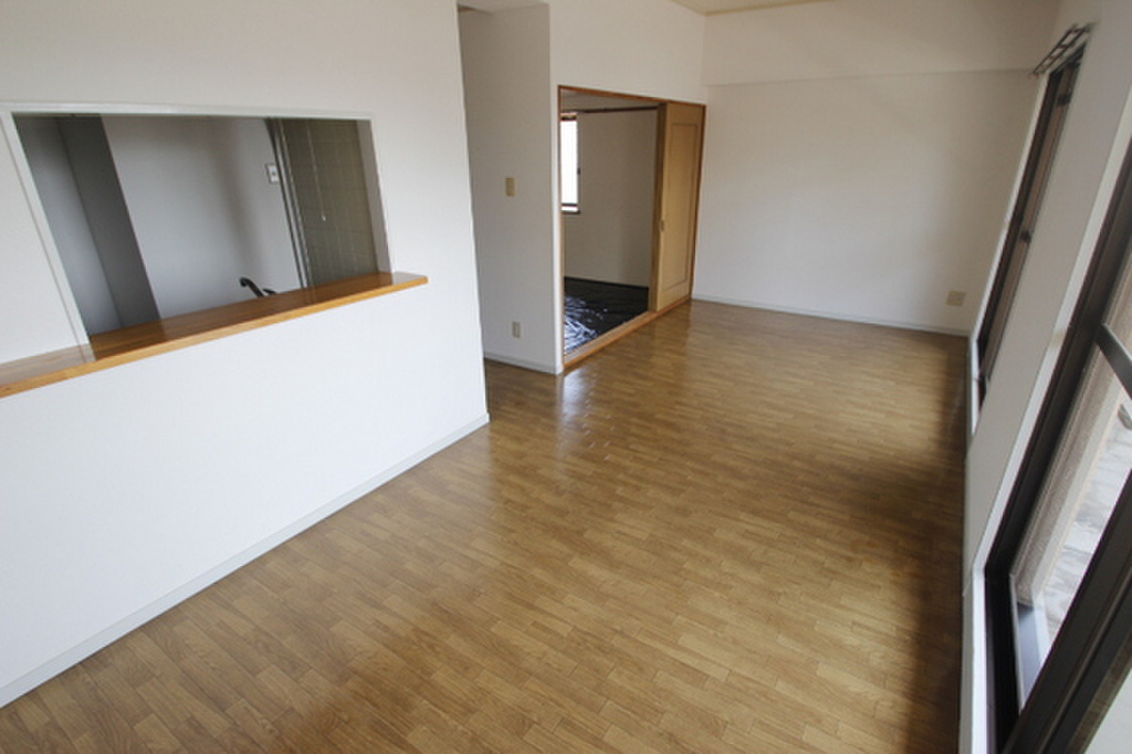 (2/23) 居室・リビング (2/23) 居室・リビング