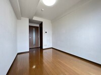 エスポアール石川
