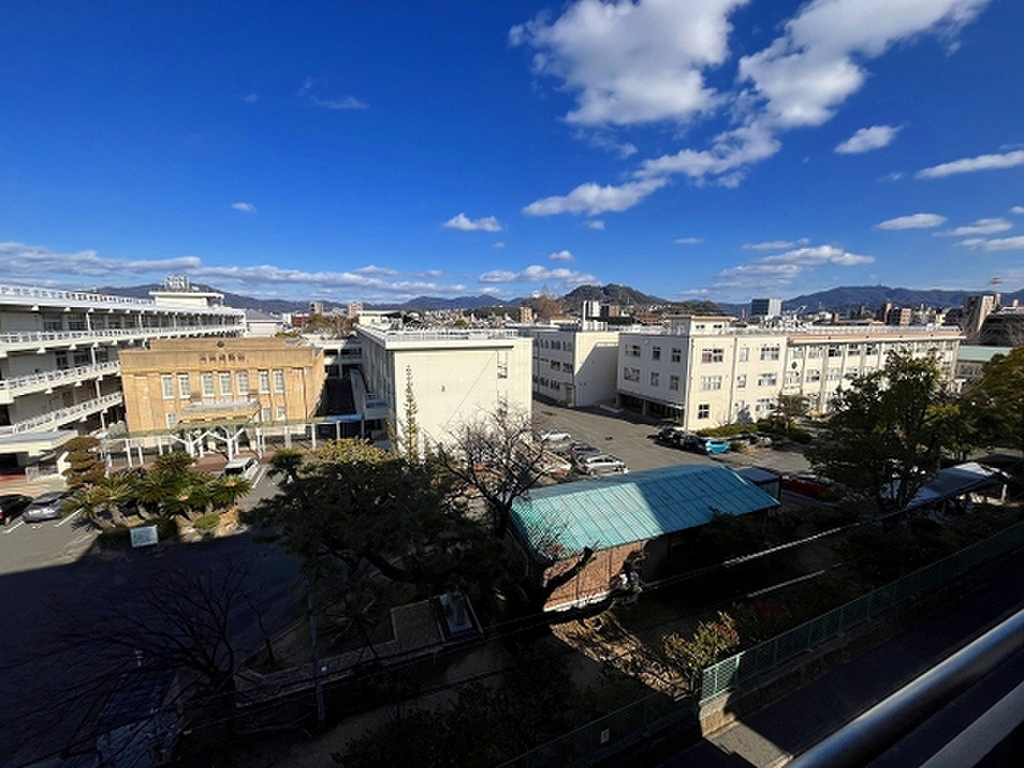 (12/21) 眺望 (12/21) 眺望