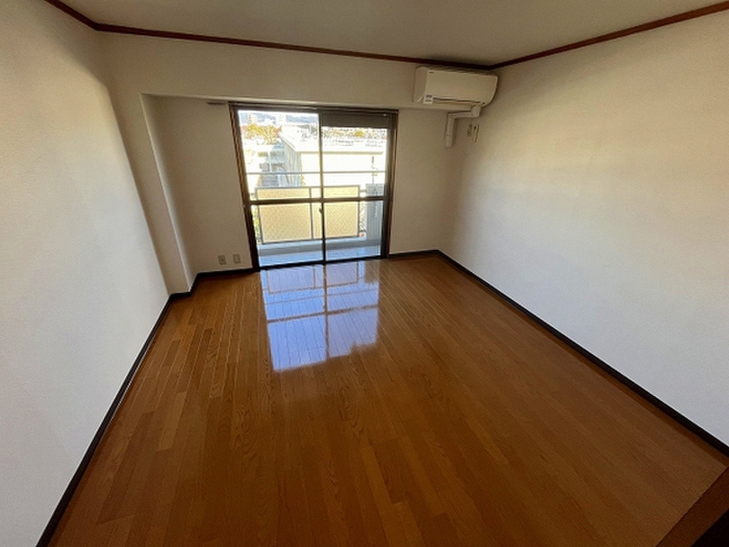 (2/21) 居室・リビング (2/21) 居室・リビング