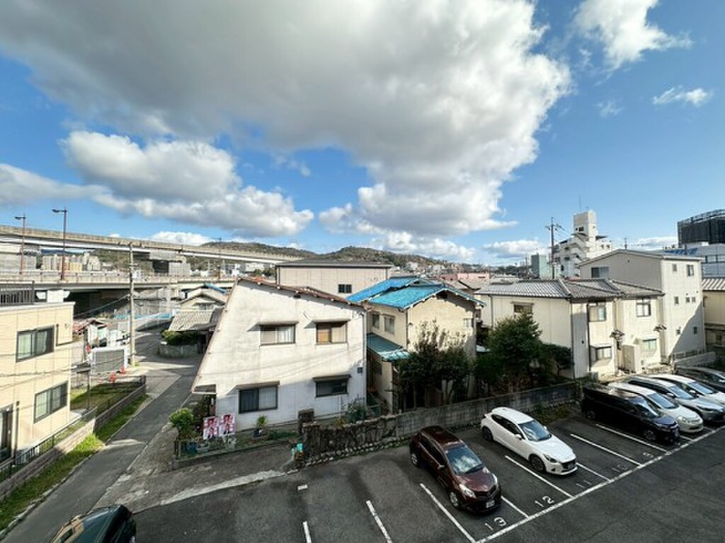 (8/23) 眺望 (8/23) 眺望