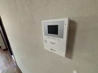 ホリーハウス