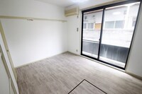 ※別号室の写真です