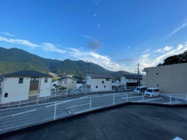 サンヒルズY・K