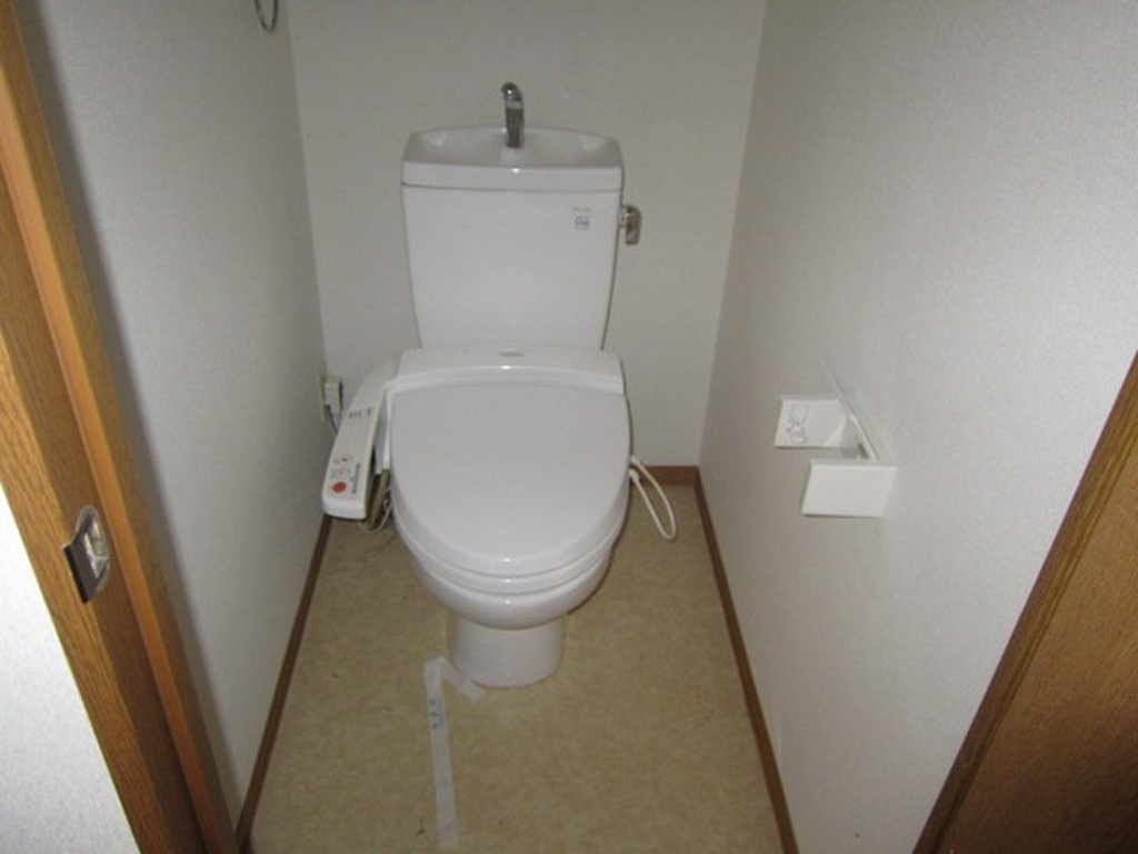 (5/18) ※別号室の写真です (5/18) ※別号室の写真です