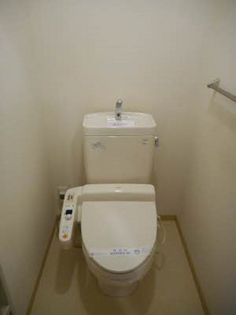 (5/20) トイレ (5/20) トイレ