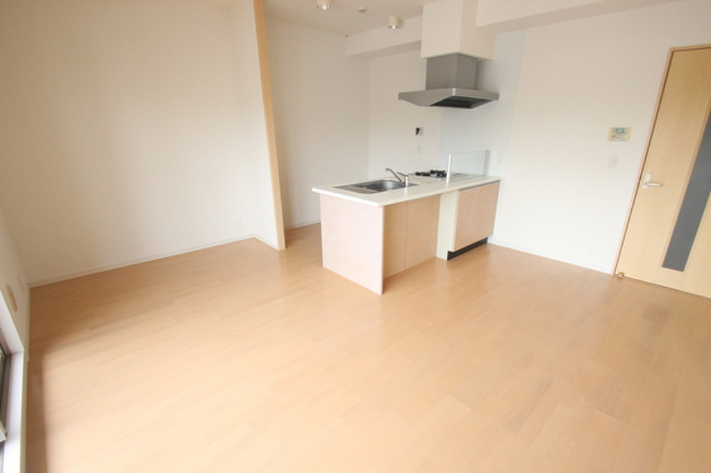 (2/24) 居室・リビング (2/24) 居室・リビング